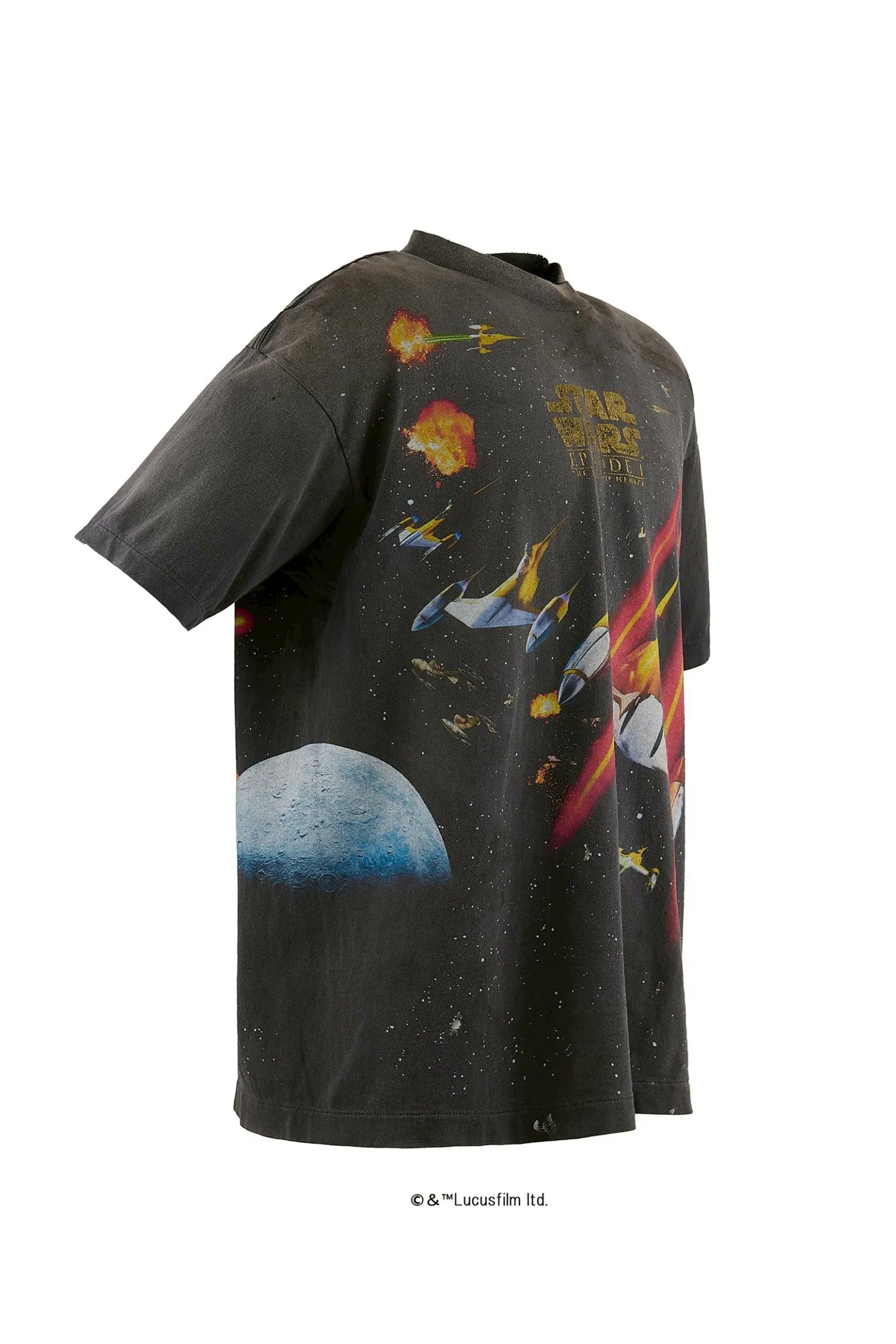 ⚠️The most complex and coolest item of this season, available in stock, available in seconds SAINT Mxxxxxx × STAR WARS SW_SS TEE /STARWARS / BLK Star Wars co-branded model. Fighter printed TEE. Washed black S-XL. Super complex and unconstrained printing design. The T-shirt using the vision of the "N-1 Star Fighter" in Star Wars is the most screen-printed item this season, reaching an astonishing 372 screens. Even the most difficult-to-print parts of the armpits are printed with luxurious printing. In addition, they are also hand-made distressed, splashed with ink, faded with water, and hand-damaged to complete this special and perfect work of art!